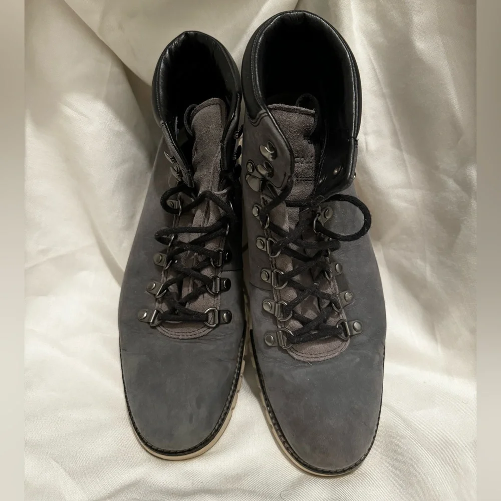 Men’s size 8.5 Cole Haan ZEROGRAND Hiker boots - Picture 4 of 7